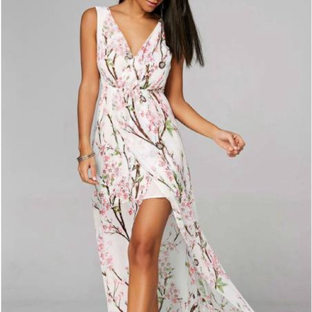 V-neck high slit floral chiffon flowy dress women’s med